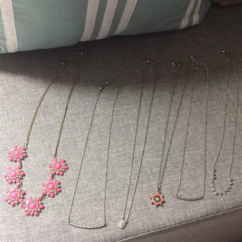 Necklace Lot💘